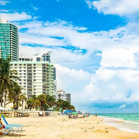 Paradise On Hollywood Beach 2 Bed 2 Bath